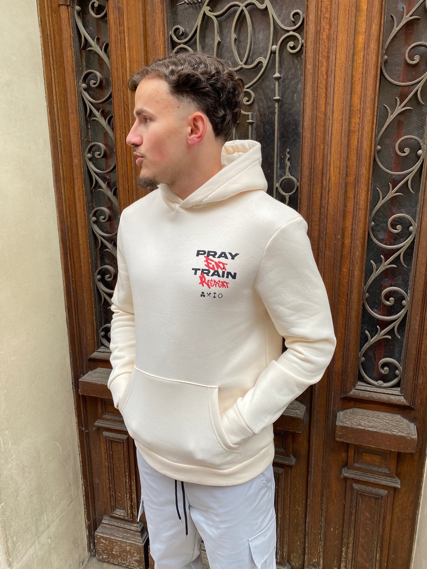 Pull Motivation beige