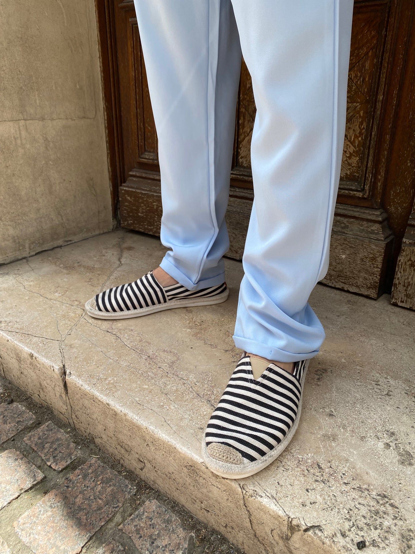 Ensemble bleu clair