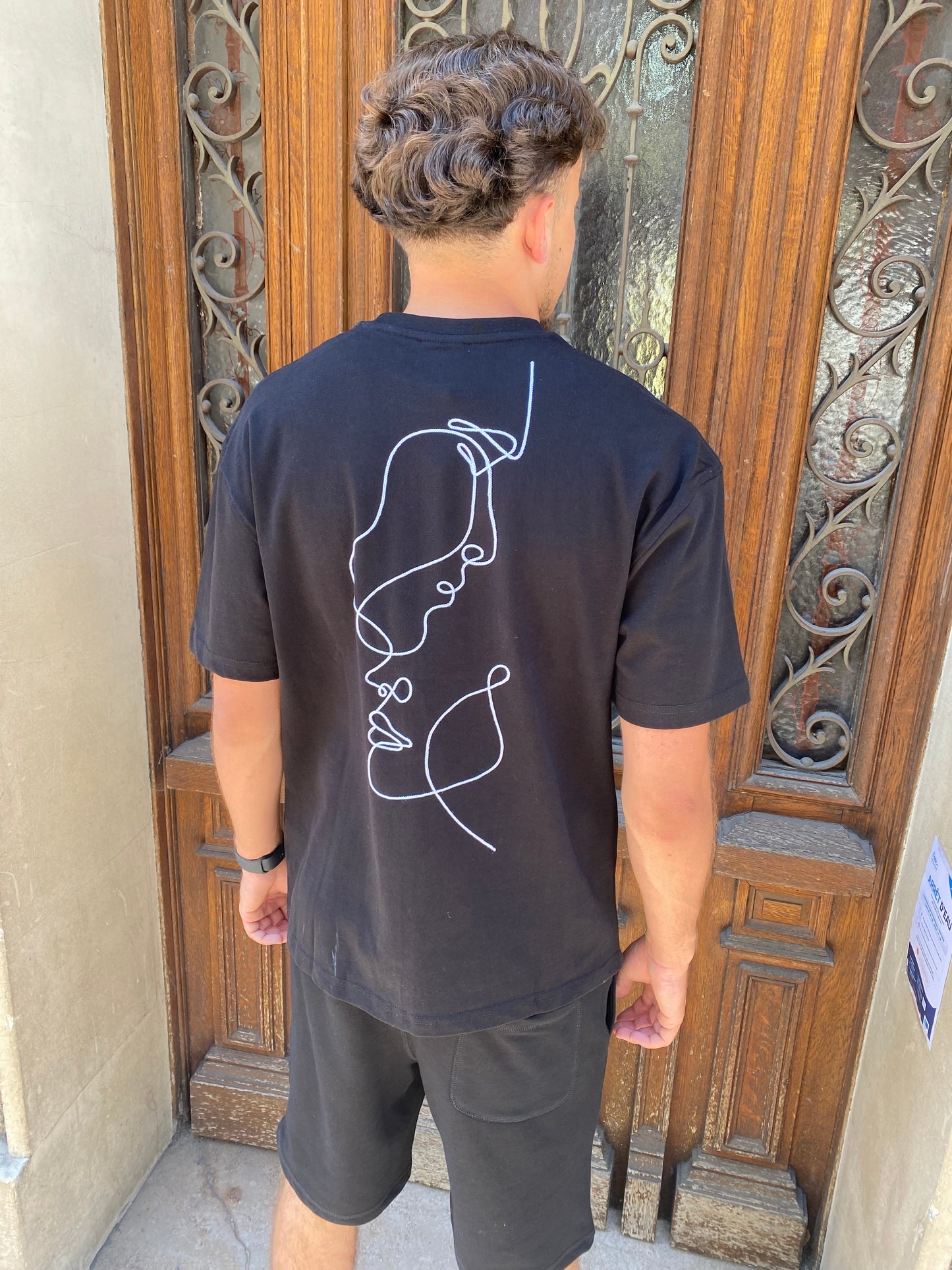 T-shirt visage noir