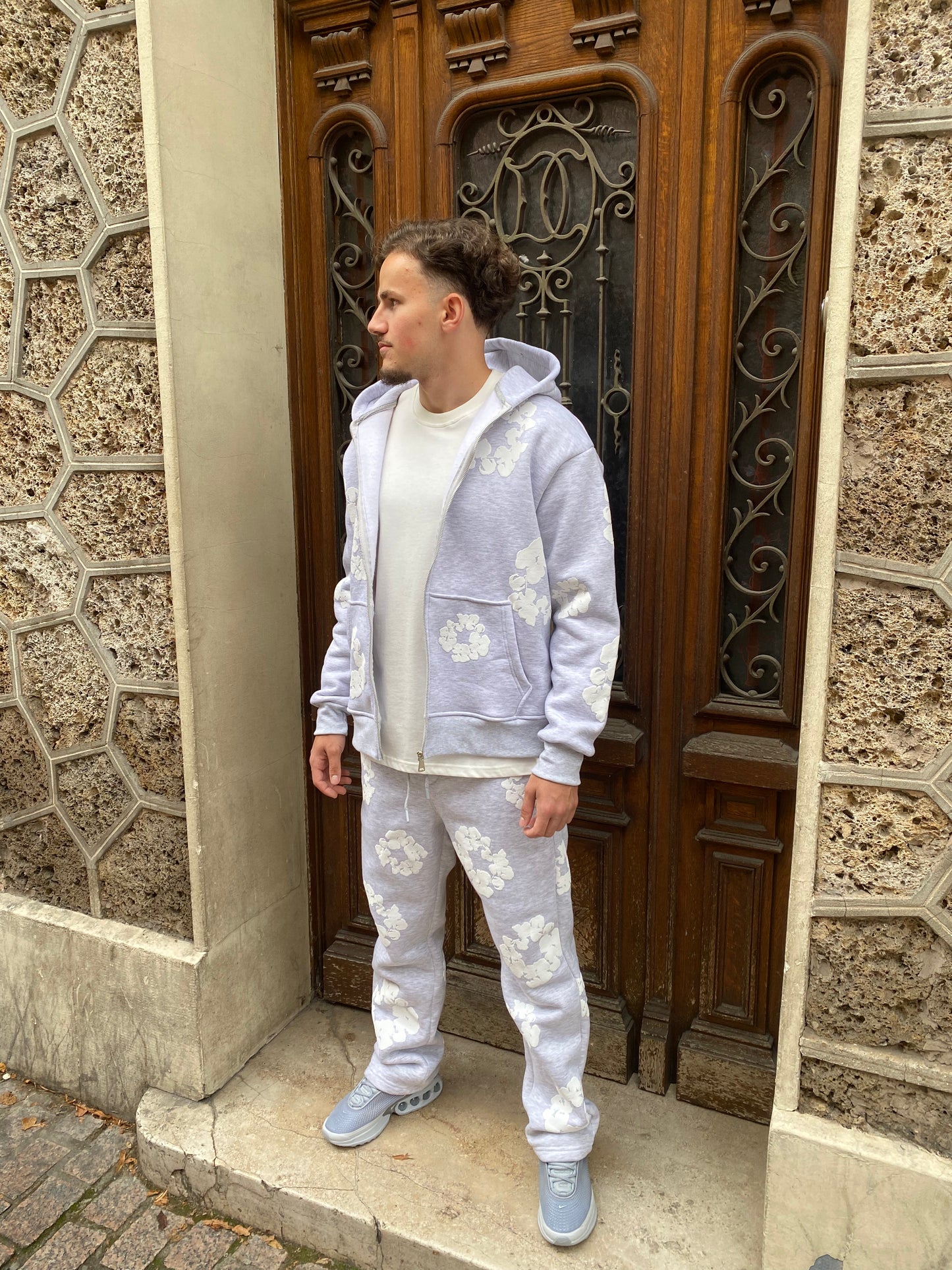 Ensemble Gris Flowers